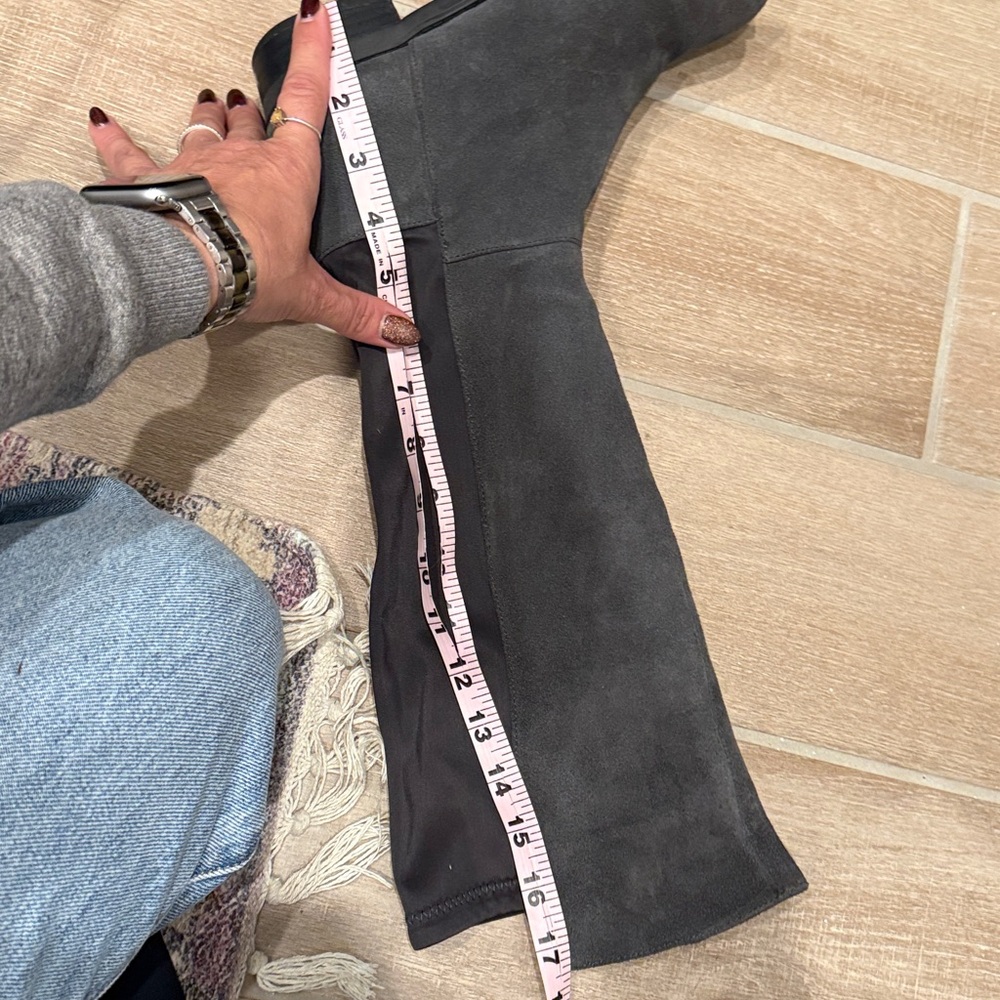 Blondo Waterproof Boots - Picture 15 of 16